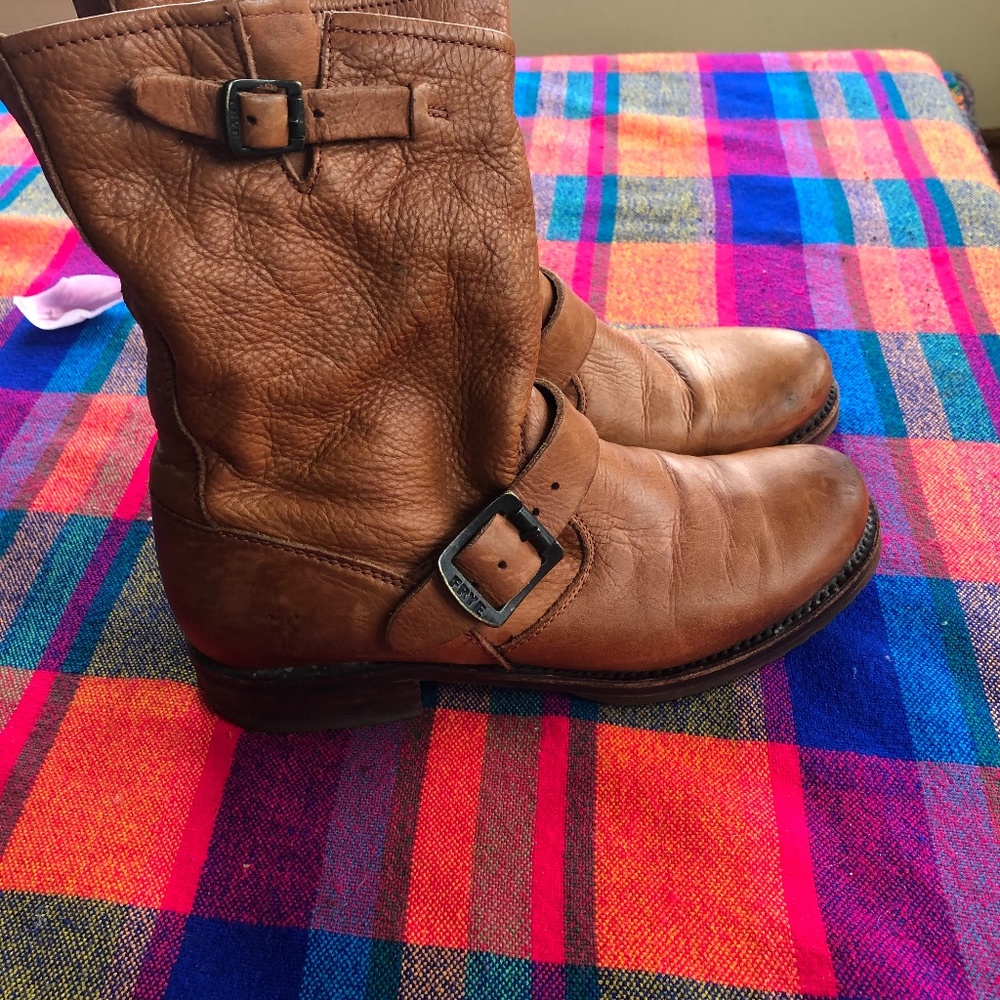 Frye Veronica booties